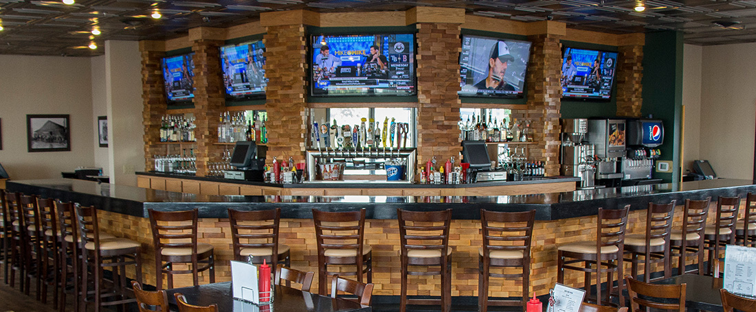 Lumberyard Bar & Grill Restaurants Interior – Connected to Woodfield Inn & Suites